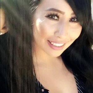 Meet your Posher, Marisol